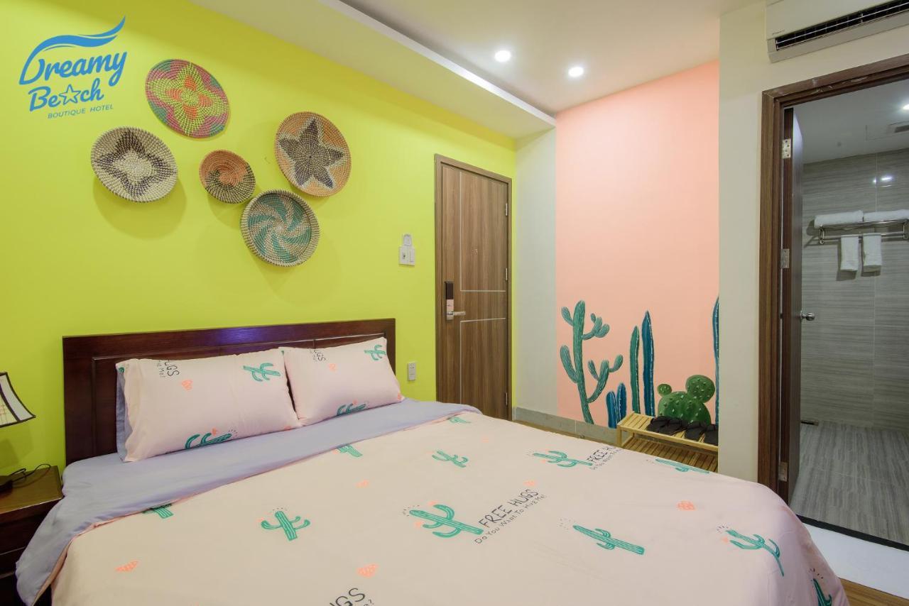 Azure Hotel Da Nang - Beach Zewnętrze zdjęcie